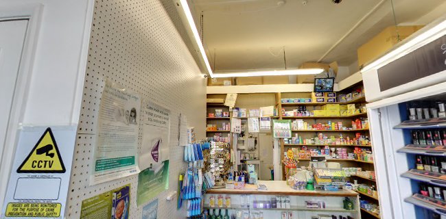 Comments and reviews of Roger Davies Pharmacy