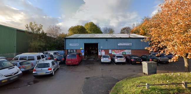 Comments and reviews of Mossmore Garage Ltd
