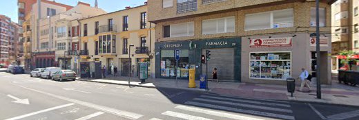  Farmacia Pinilla Ortopedia en C. de Salamanca, 44