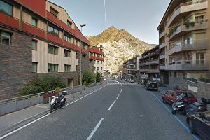 Immobiliaria ANDORHOUSE ANDORRA - SOLUCIONS IMMOBILIARIES image