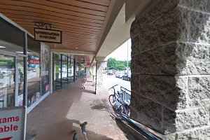 Wynnewood Shopping Center image