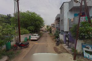 lok Vihar Park Swimming Pool image