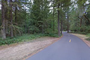 Oxbow Park Campground Entrance image