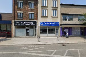 Dentists on Bloor image