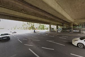 Skatepark unter der Brücke Siegburg image