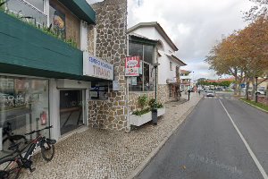 Centro Comercial Tirano image