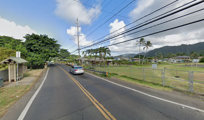 Kamehameha Hwy + Hauula Elementary School