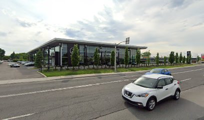 Mercedes-Benz Rive-Sud Parts & Service