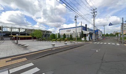 ユアテックスタジアム 泉中央駅側入口