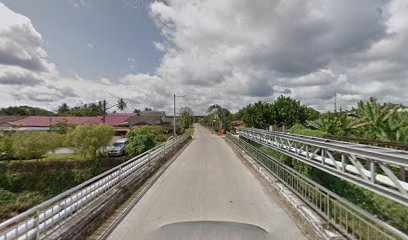 Jambatan Kampung Tengah