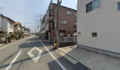 ユリヤ理容店