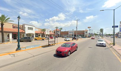Estacionamiento Plaza Reyes
