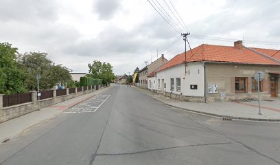 Bělkovice-Lašťany, Lašťany, Hostinec