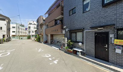 井上瓦商店