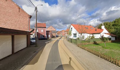 Wezemaal Steenweg op Nieuwrode