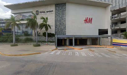 La parrilla Marina Puerto Cancun