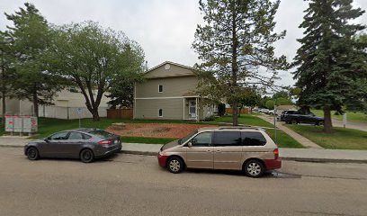 Broadmoor Lake townhouses