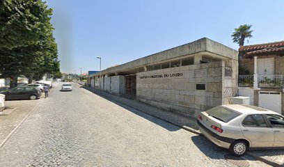 Centro Comercial Do Louro