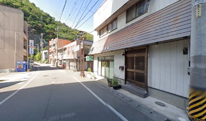 鈴蘭薬店