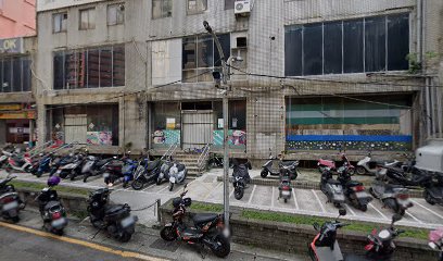Lane 48, Zhongzheng Road Parking