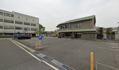 広島外科整形外科医院駐車場