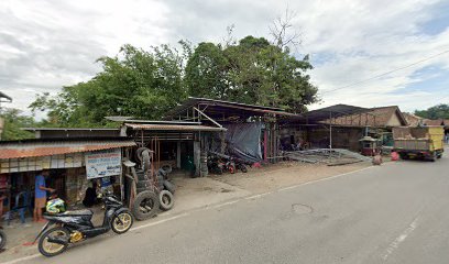 Pangkas Rambut Apri