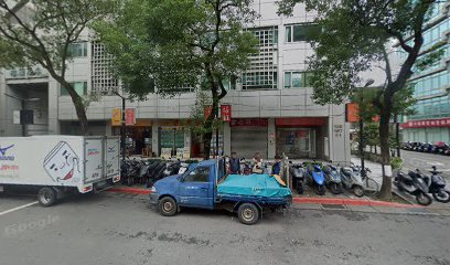 长嵘小客车租赁有限公司