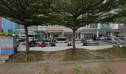 Bus stop - PJ 21 Commercial Center