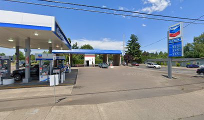 Chevron Independence car wash