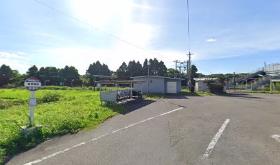 東都農駅駐輪場