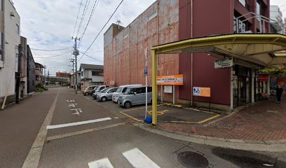 加茂市商店街駐車場