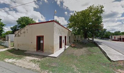 Centro Comunitario Dzibikak. Uman. Yucatan H.Ayuntamiento