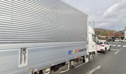 （有）たにもと 駐車場