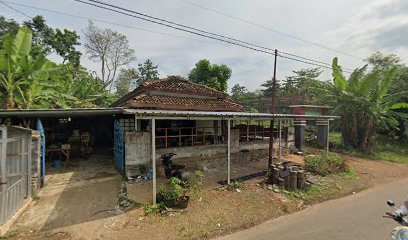 MAKAM MBAH LURAH SUTOSIAR