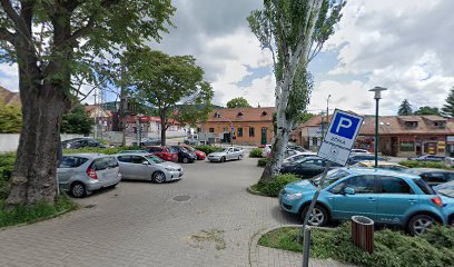 Erkel Ferenc utcai parkoló