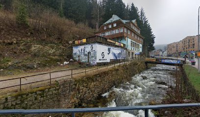 Základní škola a Mateřská škola, Pec pod Sněžkou, okres Trutnov - Školní jídelna