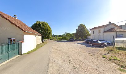 Gare De Saint Julien Clenay