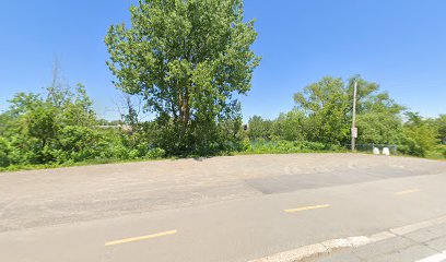 Parking lot for Boat Launch in Ste-Catherine