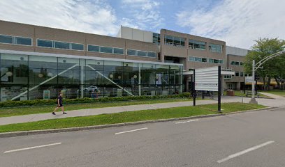 Centre de vaccination COVID-19 - Université Laval - Pavillon Alphonse-Desjardins