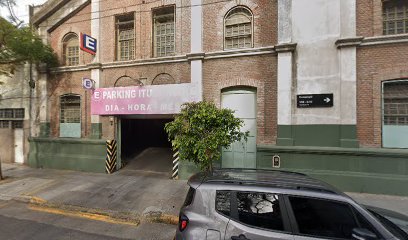 Ituzaingó 572 Garage