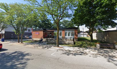 Thamesville Post Office