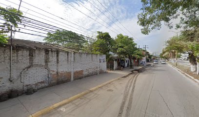 Mecánica chepe y electricidad nerey - Taller mecánico en Puerto Vallarta, Jalisco, México