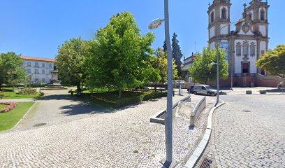 Praça de táxis Santa Cristina