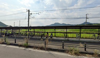 栗熊駅自転車駐車場