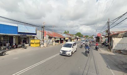 Warung 'Tikung (Mbah Uti & Kakung)