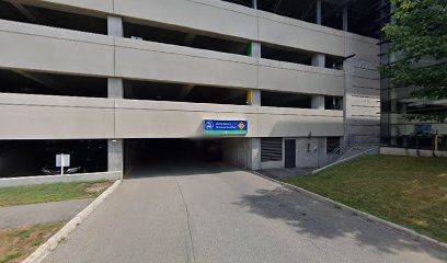Ottawa Airport Parking Garage