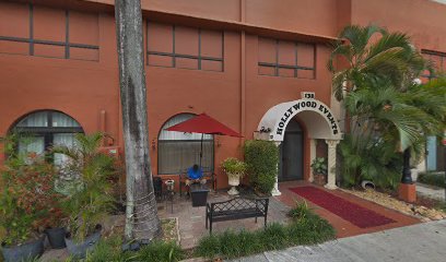 Beach Front suite at Hollywood Beach Resort, direct beach access, Swimming Pool