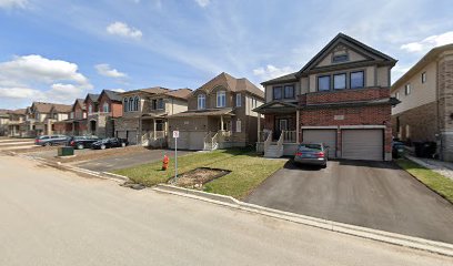 122 Ambrous Cres