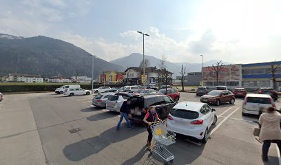 Parkplatz Billa