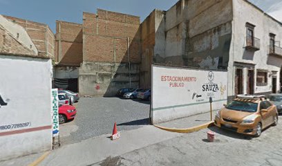 Estacionamiento Público